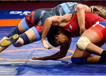 Milli güreşçiler Bulgaristan’da birer gümüş ve bronz madalya daha kazandı