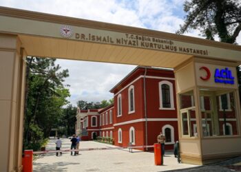 Ecdat yadigarı hastane göğüs hastalıkları alanında şifa dağıtacak