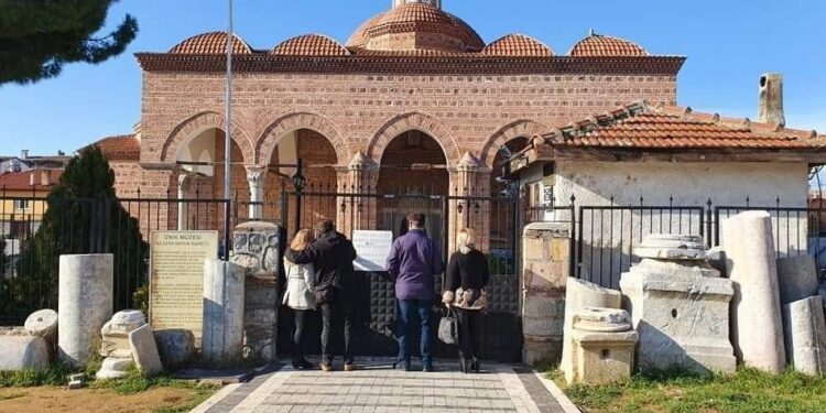 Sekiz yıldır kapalı olan İznik Müzesi kapılarını açıyor