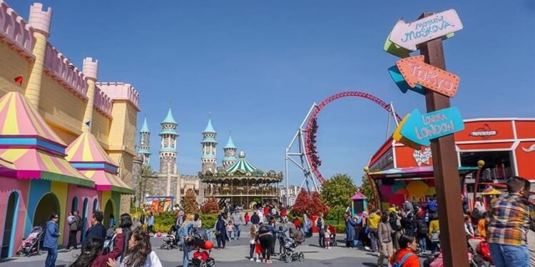 İsfanbul Tema Park 29 Haziran’da açılıyor