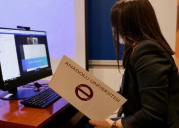 Engelli açıköğretim öğrencilerinin imdadına ‘teknoloji’ yetişecek