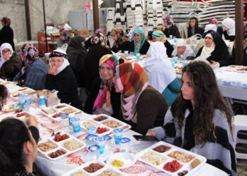 Bu köyde iftar verme sırası 2020’ye kadar dolu