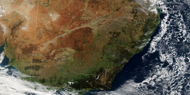 Avustralya’nın yeniden yeşerdiğini gösteren uydu görüntüleri