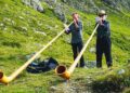 Alphorn; köknar ağacından İsviçre ulusal enstrümanına…