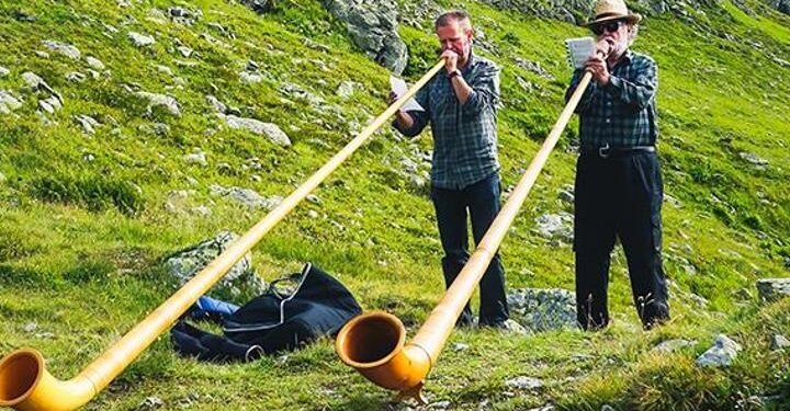 Alphorn; köknar ağacından İsviçre ulusal enstrümanına…