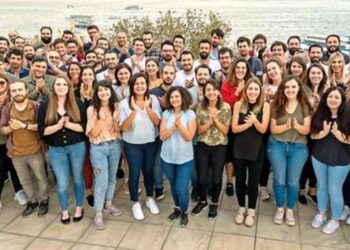 15 milyarlık mucizeyi yazan 35 üniversiteden 100 genç