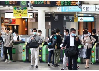 Japonya’da tatile çıkacaklara günlük 185 dolar