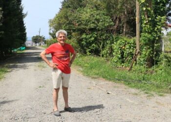 24 yıl emekle kıraç arsayı orman yaptı