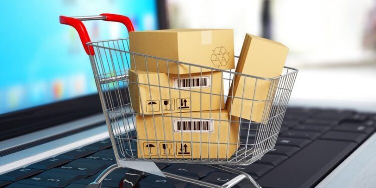 Hepsiburada’dan hazır giyime destek