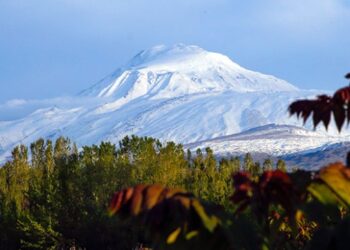 Türkiye’nin çatısı yeniden gelinliğini giydi