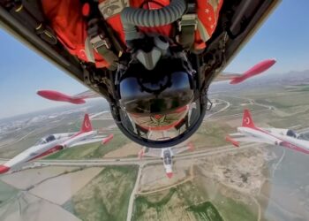 Türk Yıldızlarından 23 Nisan’a özel gösteri