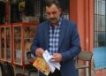 Aydın’da bir hayırsever veresiye defterindeki borçları ödedi