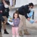 Şırnak’ta polisler çocuklara kitap hediye etti