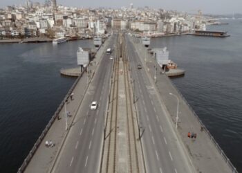 İstanbul’daki hava kirliliğini sese çevirdi