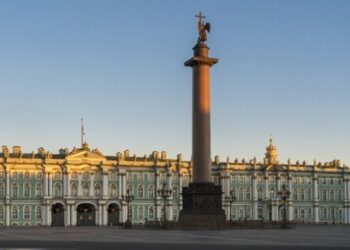 Hermitage Müzesi koridorlarına dijital yolculuk