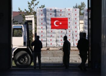İngiliz yetkililerden Türkiye’ye teşekkür: Dost kara günde belli olur