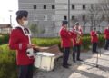 Belediye bandosundan karantinadaki vatandaşlara moral konseri