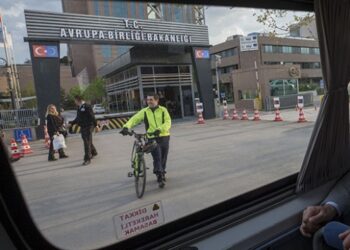 Bisiklet hayalini 34 yaşında gerçeğe dönüştürdü