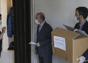 Ankara’da ‘Vefa Sosyal Destek Grubu’ 24 saatte 2 bin 977 çağrıyı karşıladı