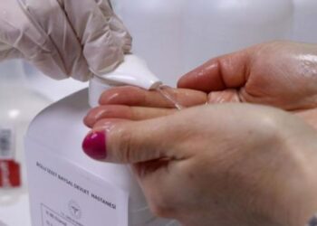 ABD dezenfektan üretimi için Türkiye’nin adımlarını tercih etti