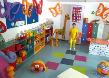 TRT Çocuk küçükleri evde harekete geçiriyor