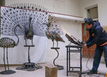 Sıfır Atık Mavi Projesi’ne kuş heykelleri ile destek