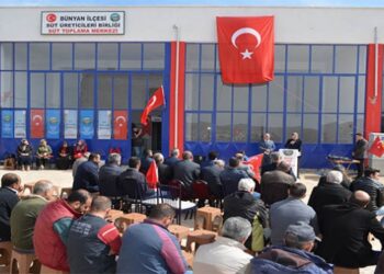Kayseri’de 45 bin litre sütün geliri Mehmetçiğe bağışlandı