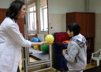 Beyin felci fizyoterapist olma hayaline engel olamadı
