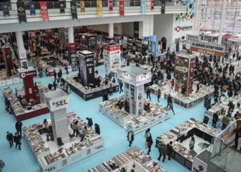 Kitap fuarlarını geçen yıl 7 milyona yakın kişi ziyaret etti