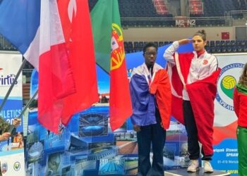 Özel sporcu Esra Bayrak 60 metrede dünya şampiyonu