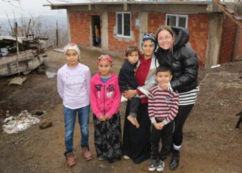Melisa çağrı yaptı, 4 günde evleri donatıldı