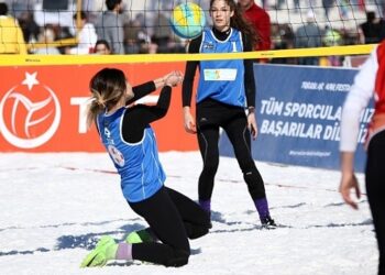 Kar voleybolunda hedef ilk altın madalya