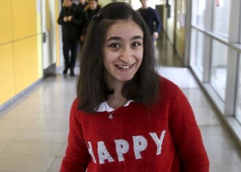 Serebral palsili İrem diğer hastalara umut oldu