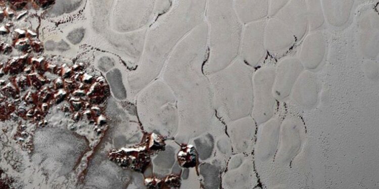 NASA görüntülemişti: Tuhaf şekillerin sırrı çözüldü