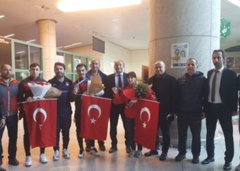 Milli halterciler Özbekistan’dan 4 madalyayla döndü