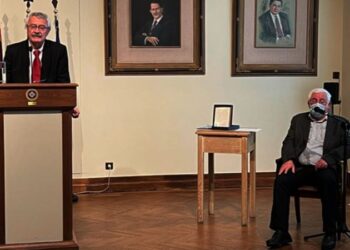 Dünya İnsan Hakları Günü’nde Bülent Tanık’a Barış ödülü