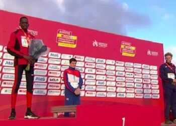 Milli atlet Aras Kaya’dan gümüş madalya