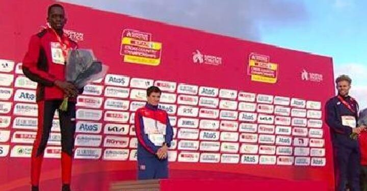 Milli atlet Aras Kaya’dan gümüş madalya