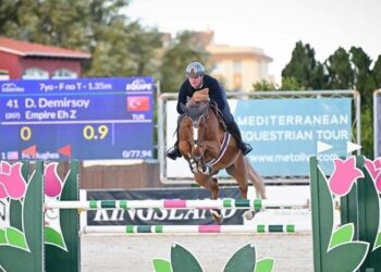 Binicilikte Derin Demirsoy İspanya’da birinci oldu