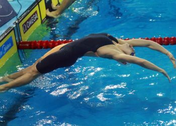 Milli yüzücü Ekaterina Avramova Türkiye rekoru kırdı