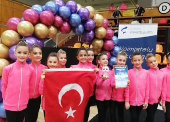 İstanbul Şavkar Cimnastik Spor Kulübü altın madalya ile ülkeye döndü