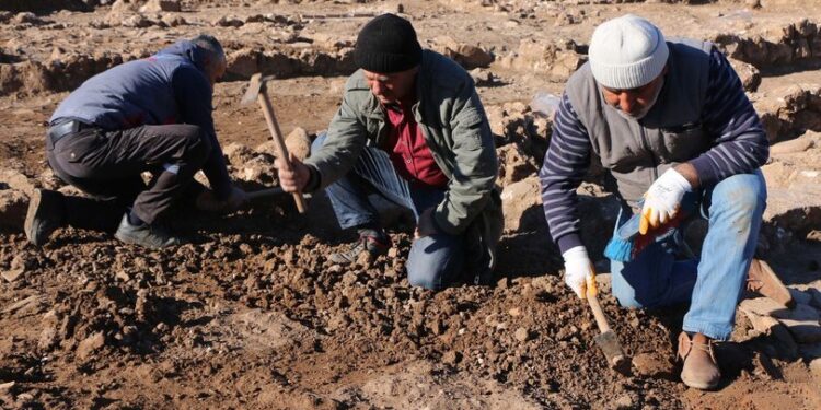 Adıyaman’da Roma dönemine ait dokuma atölyesi bulundu