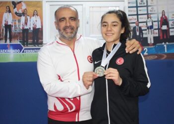Milli tekvandocu Sude Yaren Uzunçavdar Saraybosna’dan bronz madalya ile döndü
