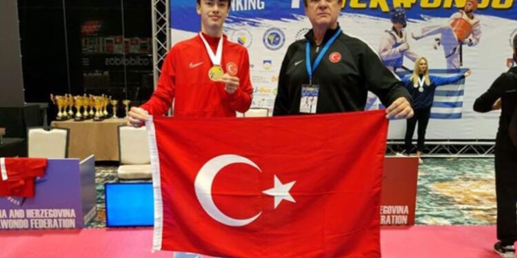 Milli tekvandocu Yiğithan Kılıç, gençlerde Avrupa şampiyonu oldu