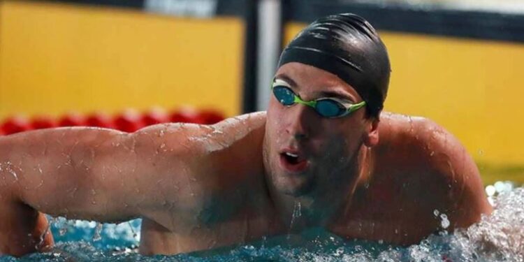 Milli yüzücü Emre Sakçı, Avrupa ikincisi oldu