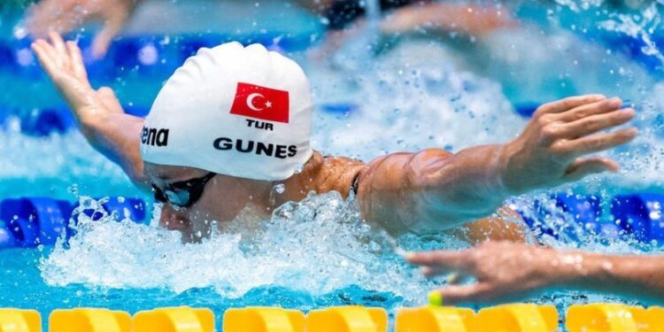 Zeynep Güneş’ten tarihi başarı