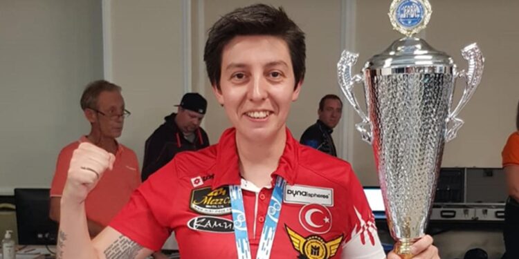 Milli bilardocu Eylül Kibaroğlu Avrupa şampiyonu oldu