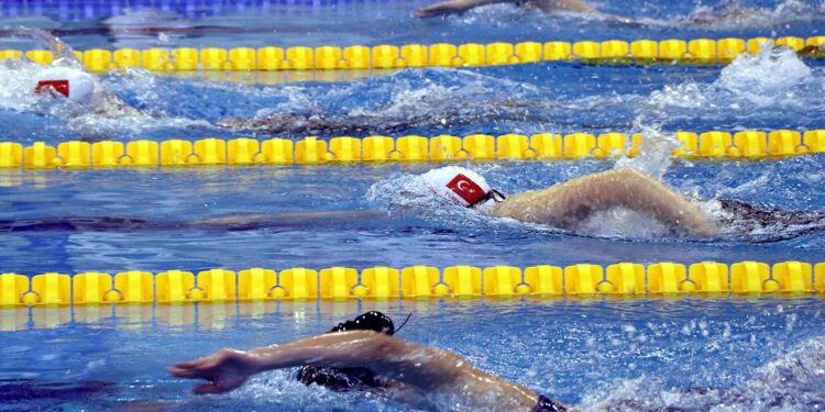 Milli sporcular Merve Tuncel 4’üncü, Deniz Ertan 5’inci oldu