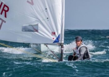 Milli yelkenci Umut Eyriparmak, Avrupa üçüncüsü oldu