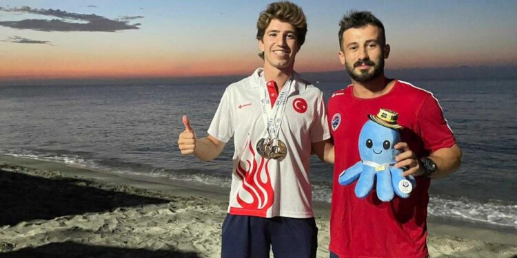 Milli sporcu Derin Toparlak dünya üçüncüsü oldu